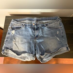 Old Navy Women's Distressed Denim Shorts
